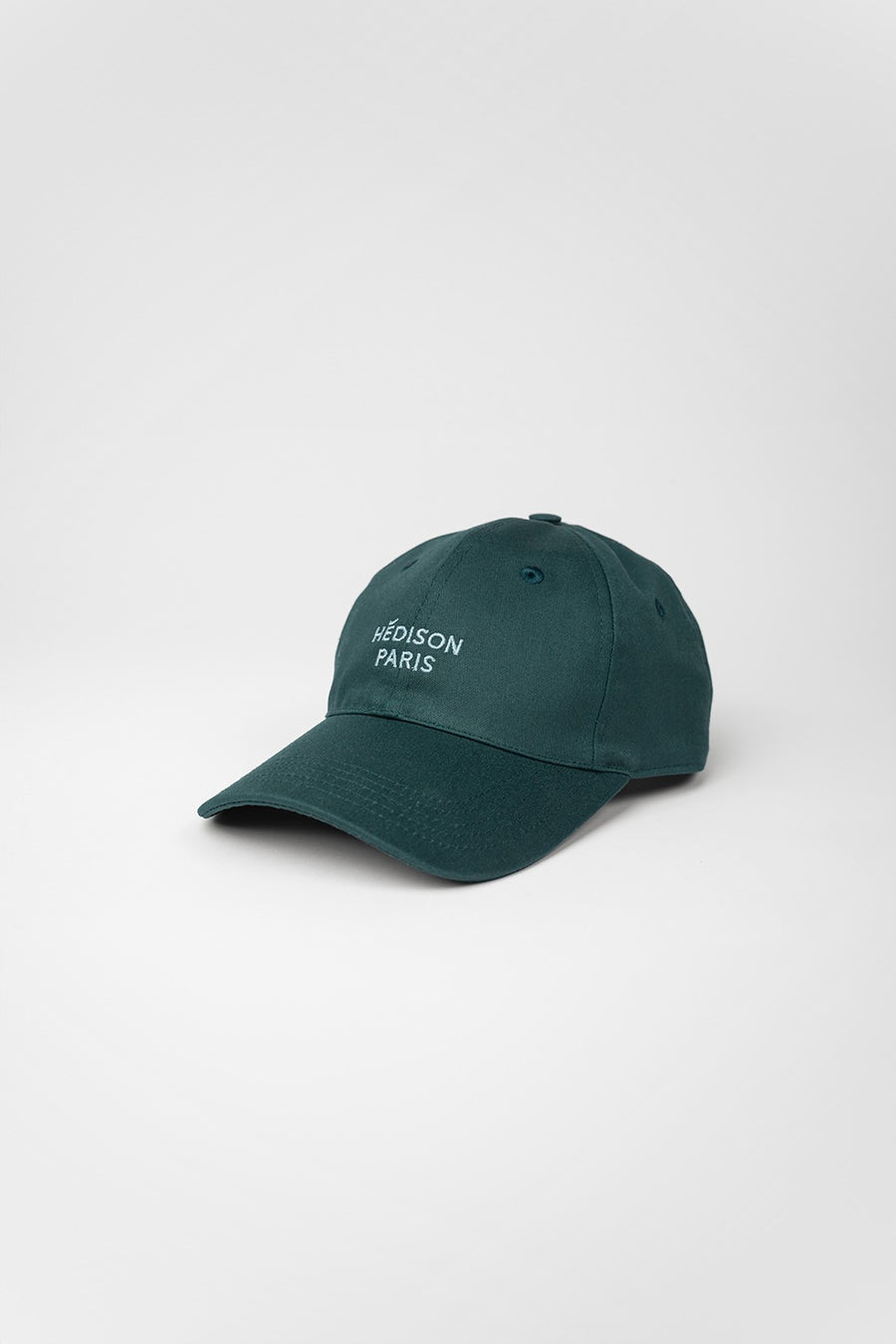 casquette vert sapin avec broderie hédison paris